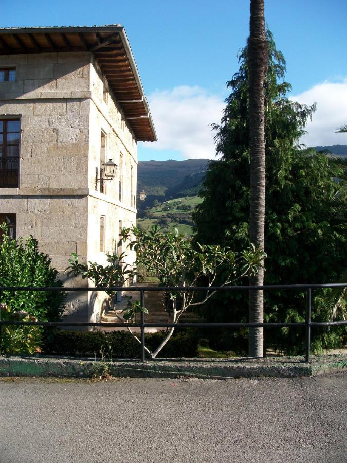 Hotel Posada Del Pas Онтанеда Экстерьер фото